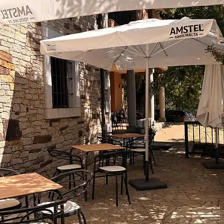 De La Raya Hotel 4*